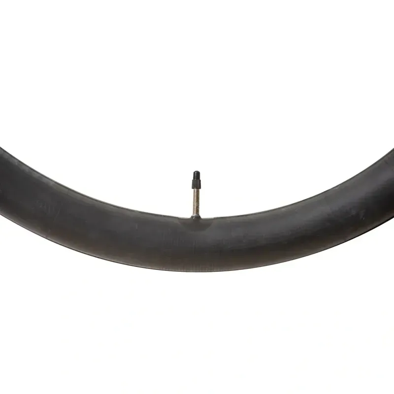 Maxxis Welterweight Tubes 0.80mm Wall in Black-1