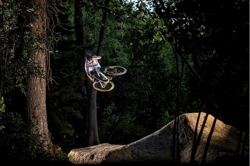 2020 Santa Cruz Jackal Frame Only - Silver-2