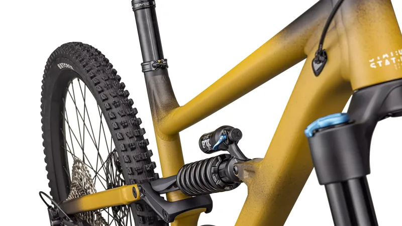 Specialized Status 2 170 MTB in Obsidian/Dune White-4