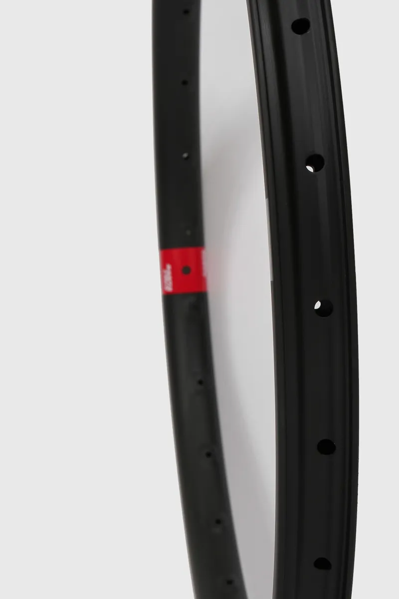 Santa Cruz Reserve 30mm/27.5 Rim 28h-1