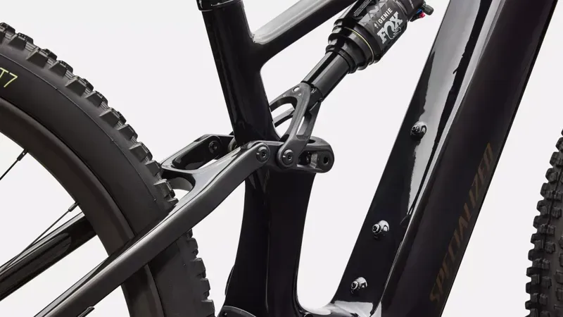 Specialized Turbo Levo R Expert Electric Mountain Bike in Gloss Carbon-7