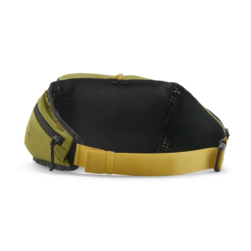 Patagonia Dirt Roamer 3-litre Waist Pack in Graze Green-1